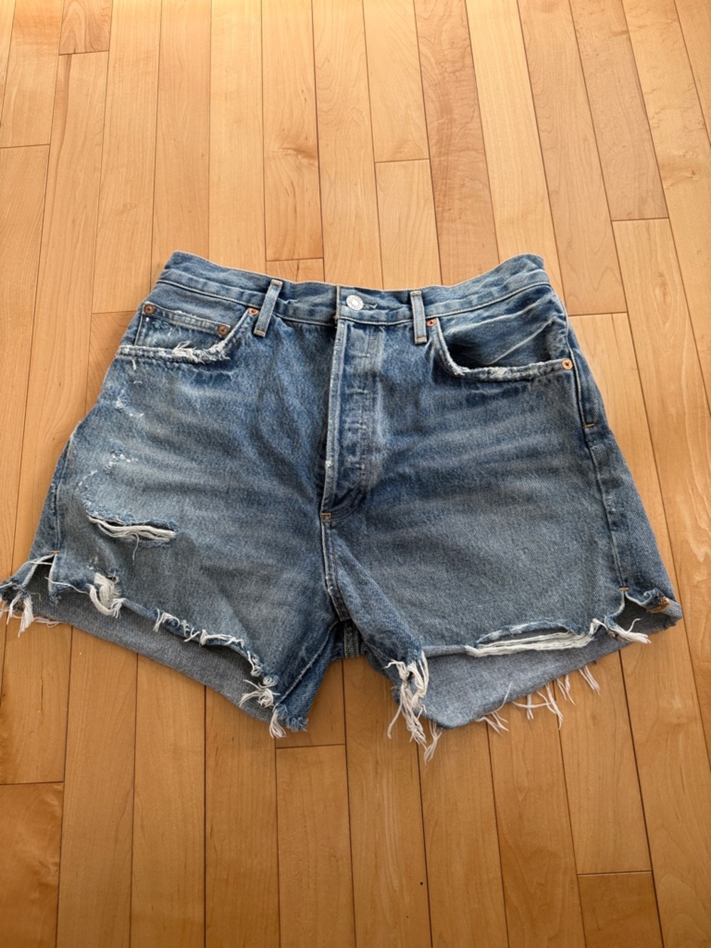 AGOLDE Dee Denim Shorts – Size 29 – Riccochet Wash (A083C-811)